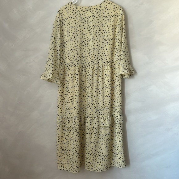 Little Moon pale butter yellow boho tiered ruffled maxi dress XS or S Aritzia - Picture 9 of 9